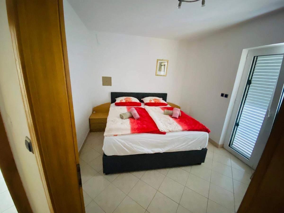 Apartmani-Joe Podglavica エクステリア 写真